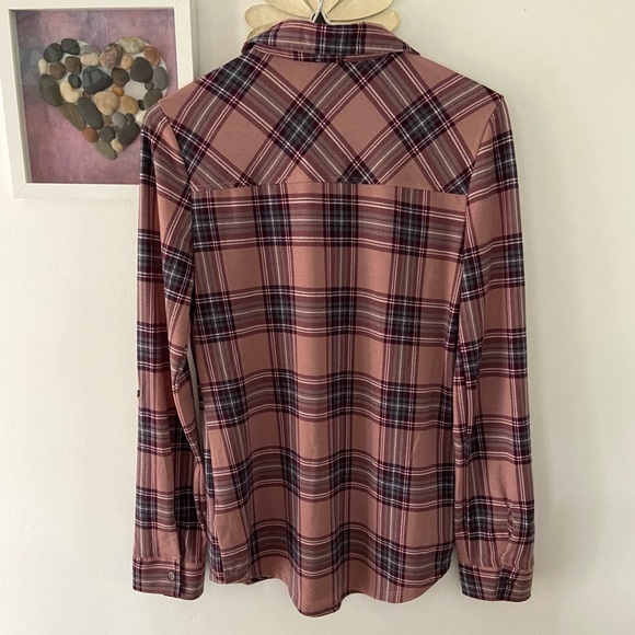 NWT Como Vintage Plaid Button Up Top Size Small - Picture 3 of 10